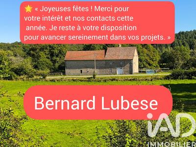 Maison - 90 m² - 8 pièces