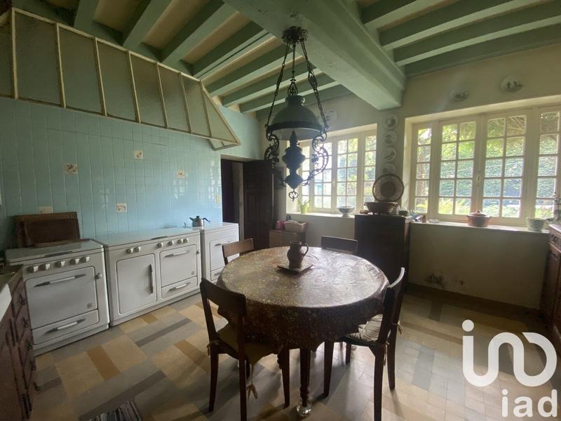 Maison - 246 m² - 9 pièces