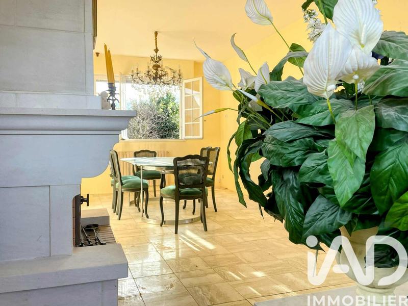 Maison - 170 m² - 6 pièces