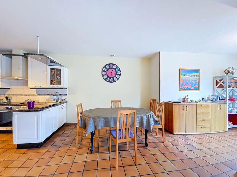 Maison - 103 m² - 5 pièces