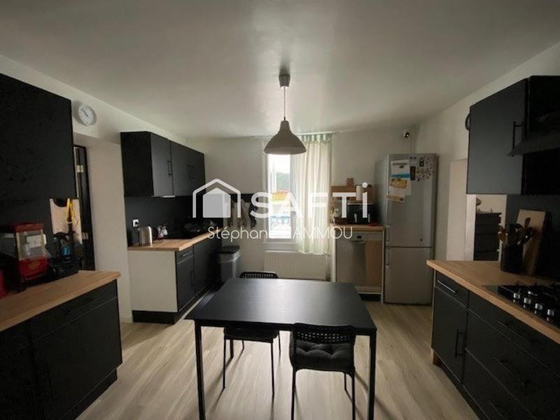 Maison - 88 m² - 6 pièces