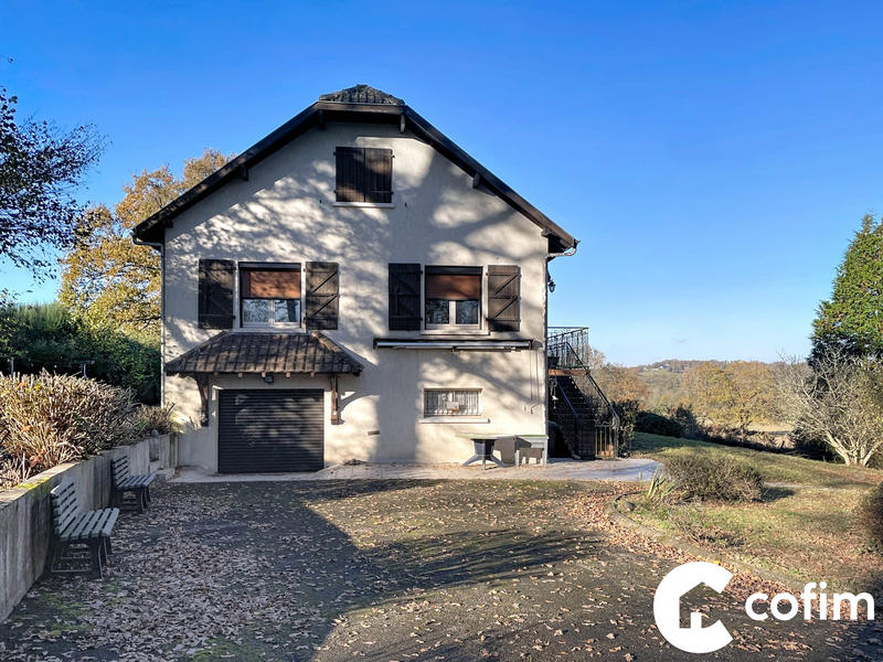 Maison traditionnelle - 96 m² - 4 pièces