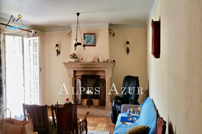 Maison - 152 m² - 7 pièces