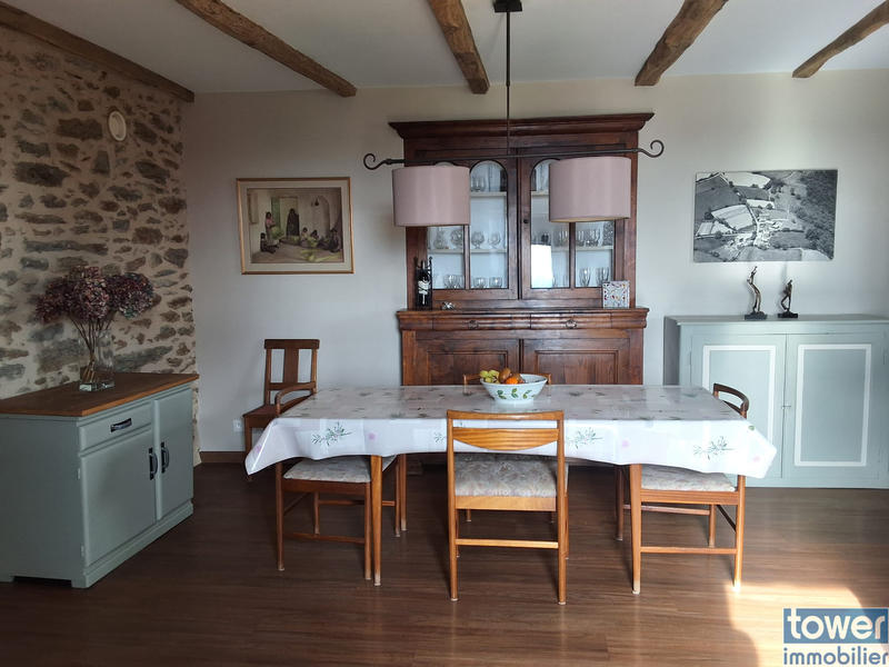 Maison - 151 m² - 5 pièces