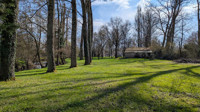 Maison - 284 m² - 7 pièces