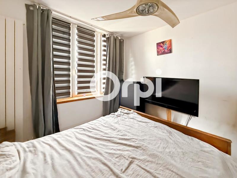 Appartement - 65 m² - 4 pièces