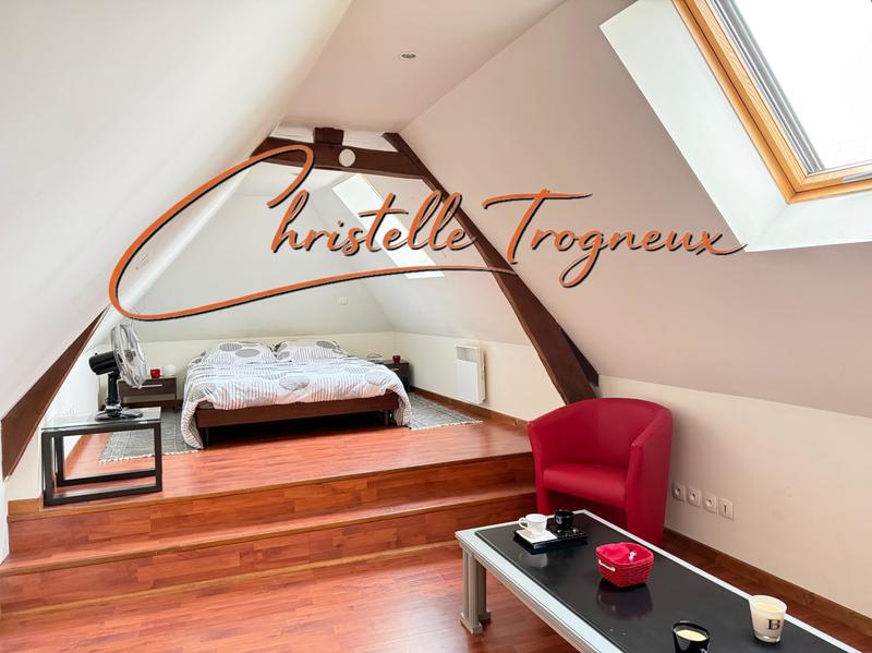 Maison de village - 209 m² - 8 pièces