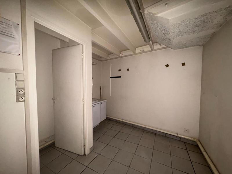 Local commercial - 204 m²