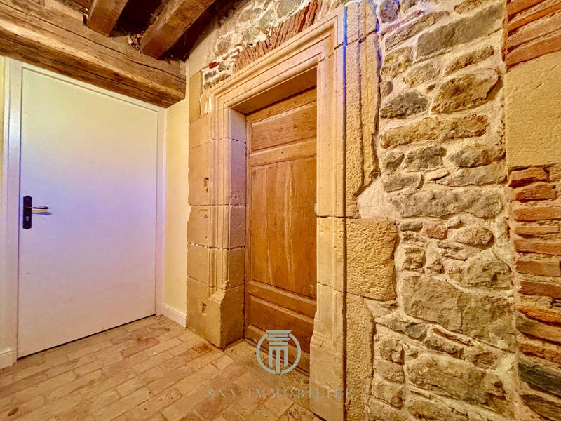 Maison - 275 m² - 5 pièces