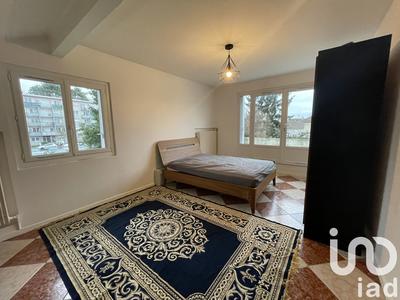 Maison - 140 m² - 7 pièces