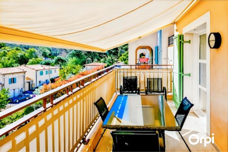 Appartement - 77 m² - 4 pièces