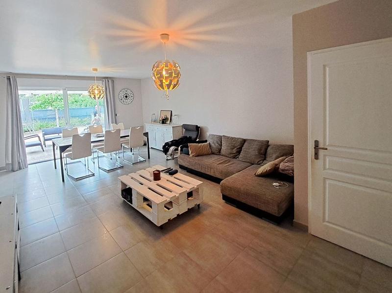 Maison - 105 m² - 5 pièces