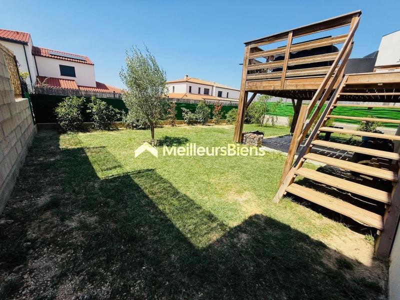 Villa - 80 m² - 4 pièces