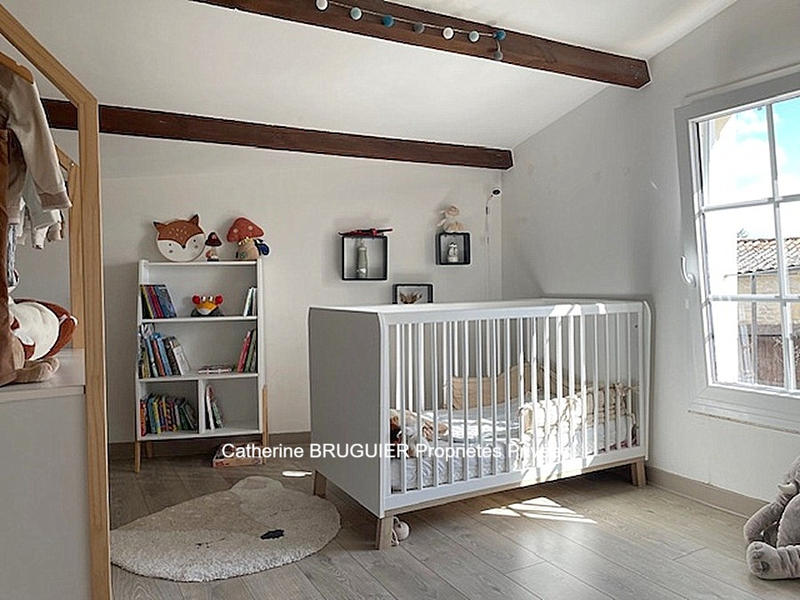 Maison - 225 m² - 10 pièces