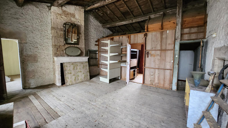 Maison - 316 m² - 15 pièces