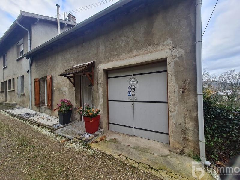 Maison - 102 m² - 5 pièces