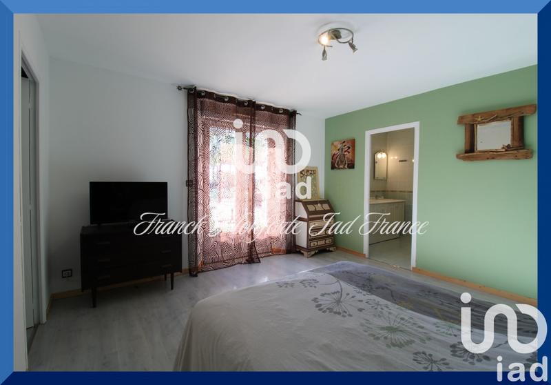 Maison - 195 m² - 7 pièces