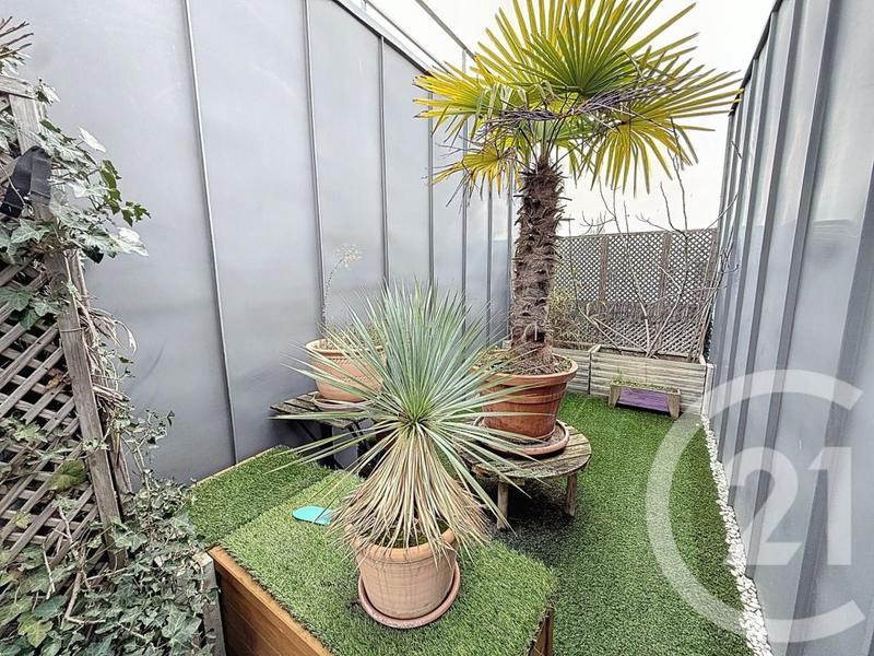 Appartement - 94 m² - 5 pièces