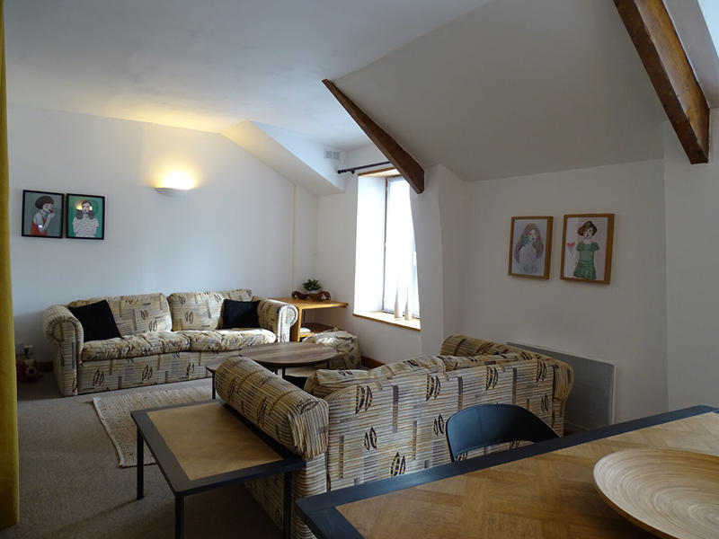 Maison - 418 m² - 15 pièces