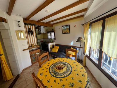 Maison de ville - 25 m² - 2 pièces