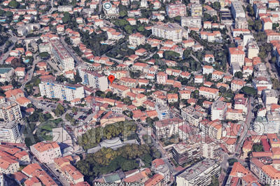 Parking / Garage - 10 m²