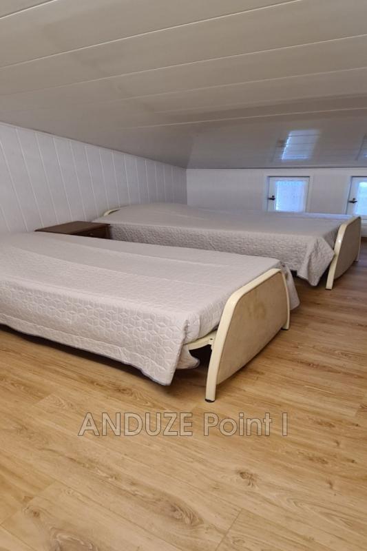 Propriété - 170 m² - 10 pièces