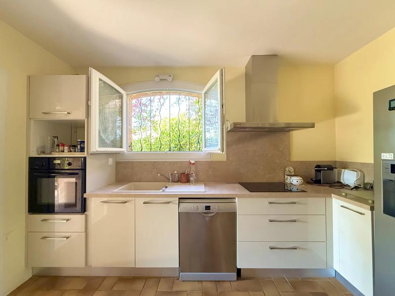 Maison - 169 m² - 6 pièces