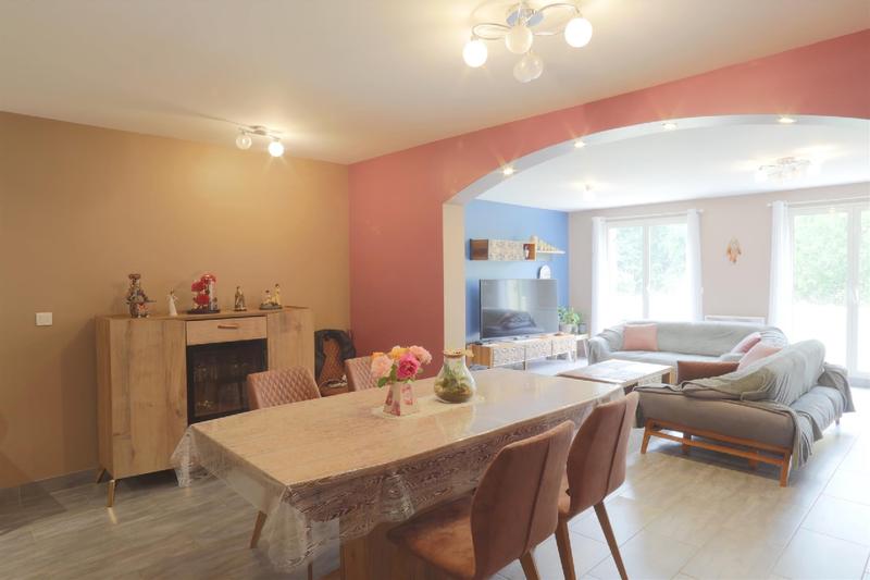 Maison - 263 m² - 11 pièces