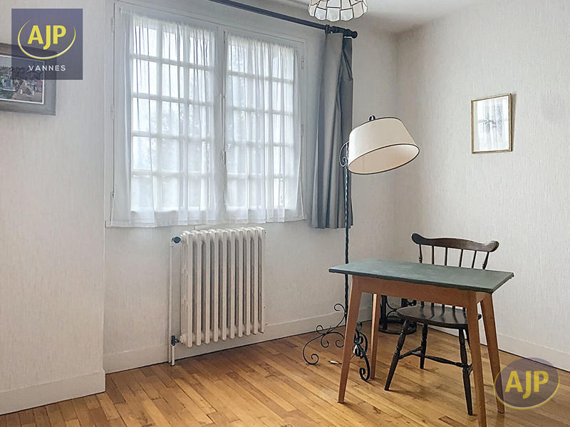 Maison - 144 m² - 8 pièces