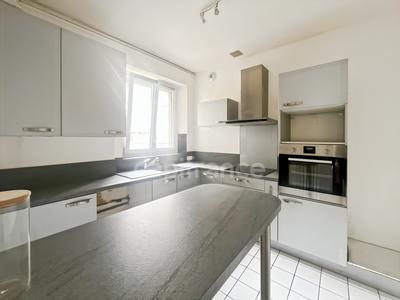 Appartement - 118 m² - 5 pièces