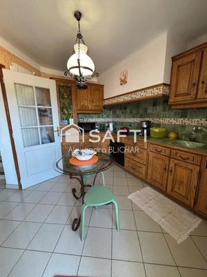 Maison - 104 m² - 4 pièces