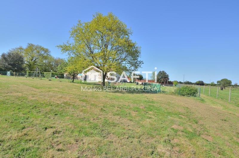 Maison - 392 m² - 14 pièces