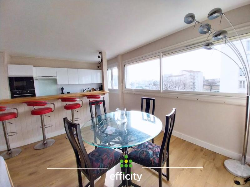 Appartement - 65 m² - 3 pièces