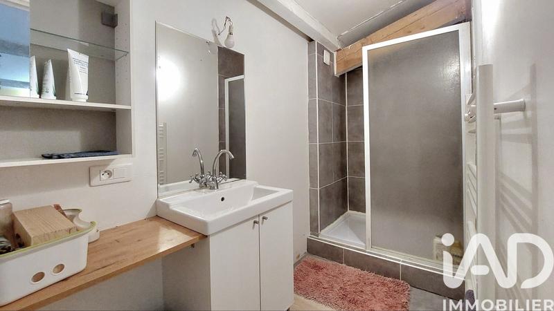 Maison - 253 m² - 4 pièces