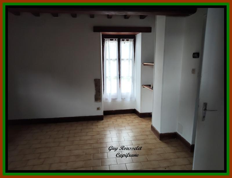 Propriété - 93 m² - 4 pièces