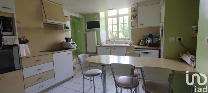 Maison - 343 m² - 10 pièces