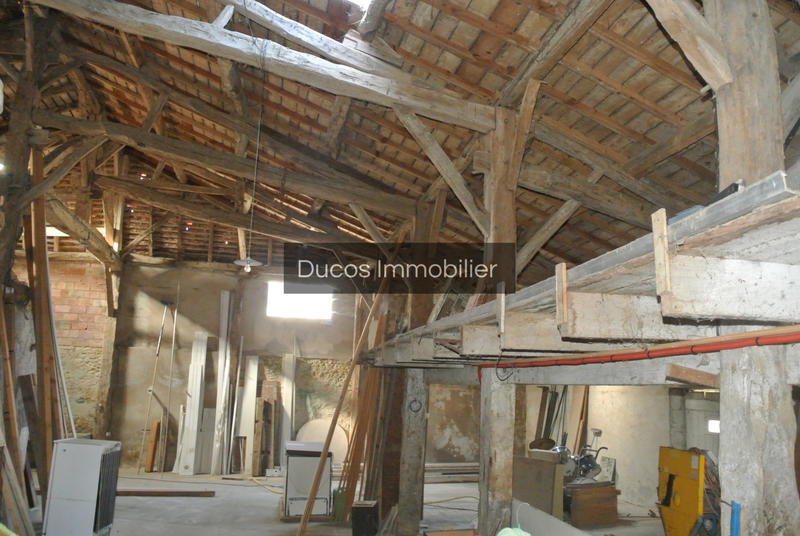 Maison - 223 m² - 9 pièces