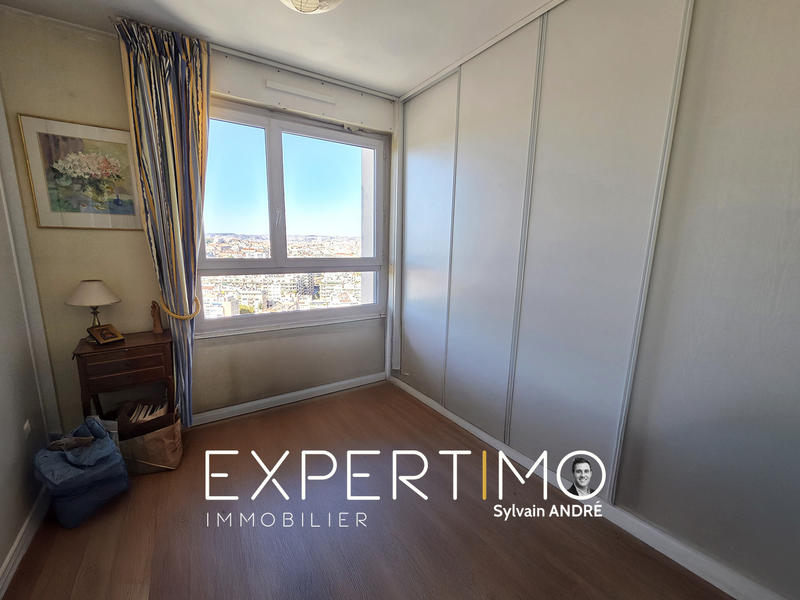 Appartement - 92 m² - 4 pièces