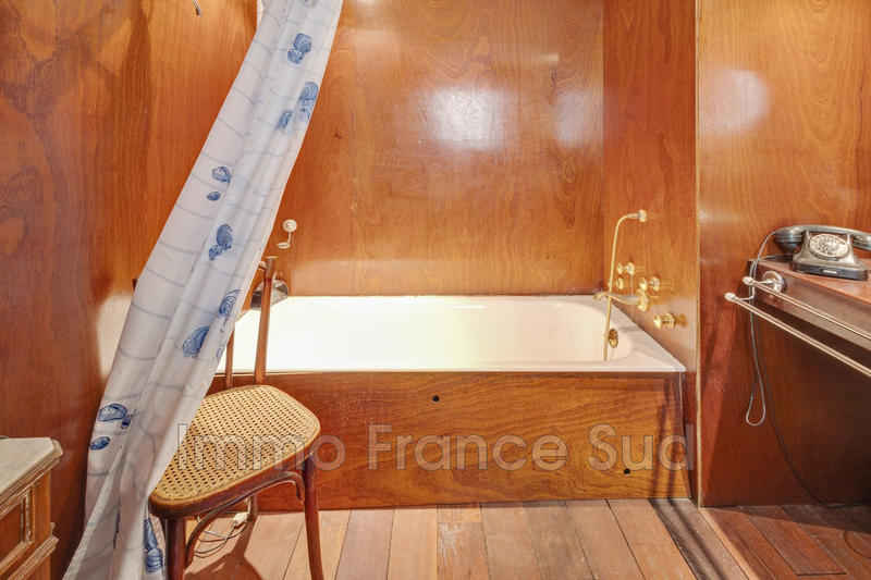 Maison de village - 190 m² - 8 pièces