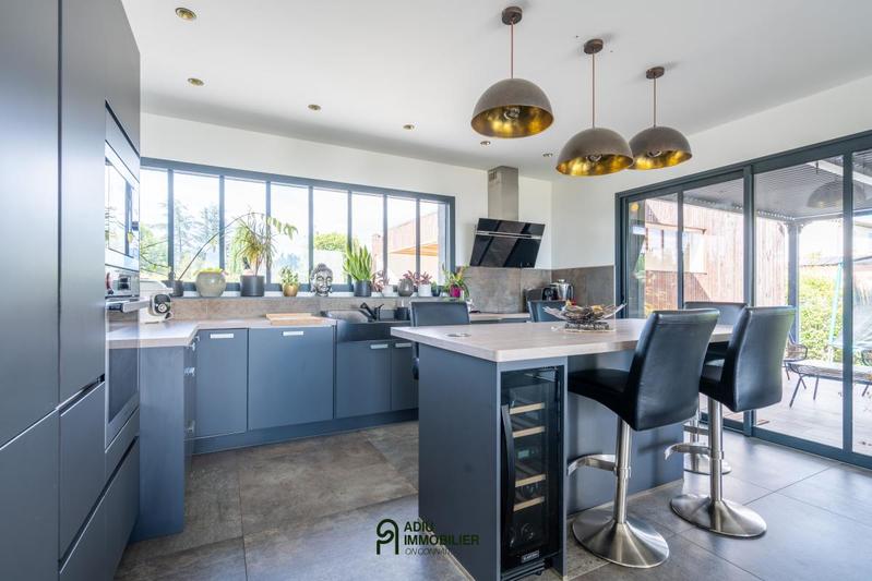 Villa - 174 m² - 6 pièces