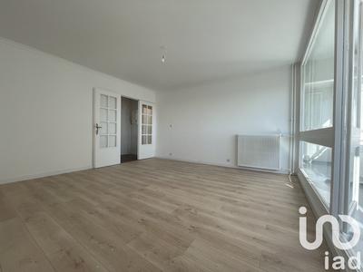 Appartement - 95 m² - 5 pièces