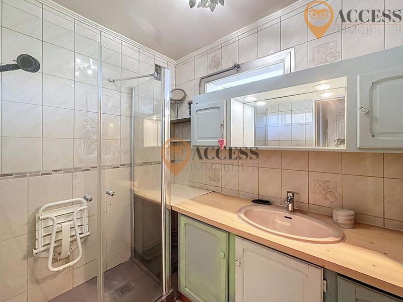 Appartement - 99 m² - 5 pièces