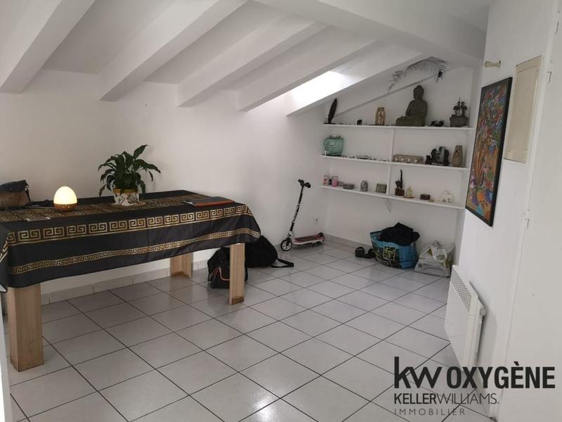Loft - 56 m² - 2 pièces