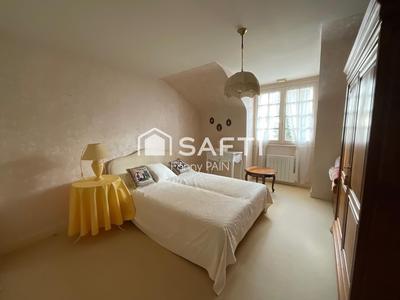 Maison - 107 m² - 5 pièces