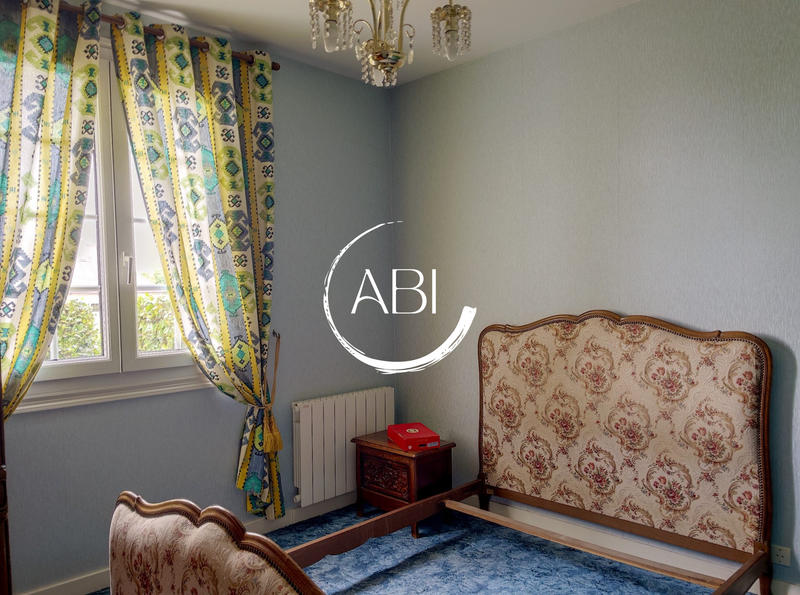 Maison - 160 m² - 7 pièces