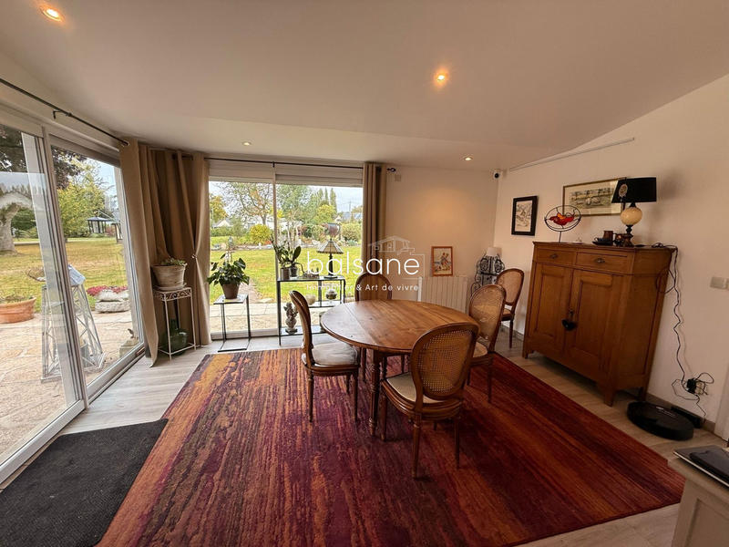 Maison traditionnelle - 175 m² - 8 pièces