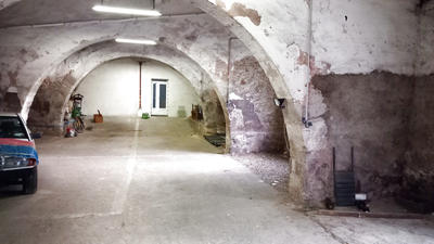 Local d'activités - 300 m²