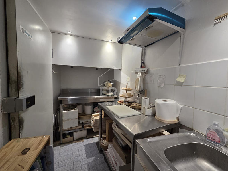 Fonds de commerce - 30 m²