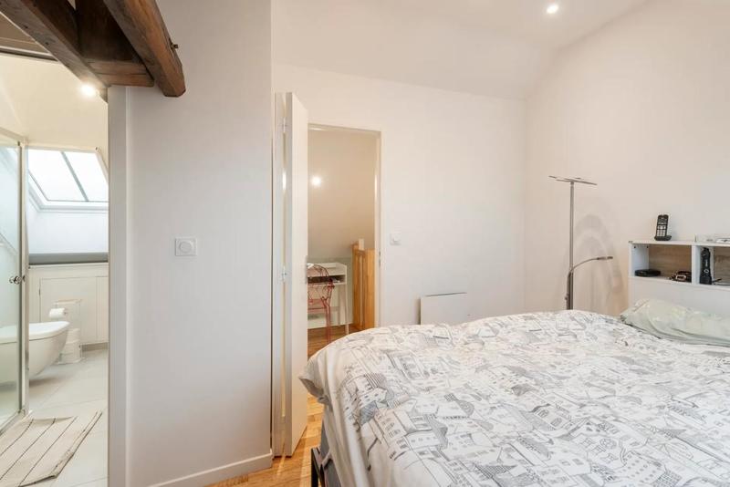 Corps de ferme - 136 m² - 10 pièces