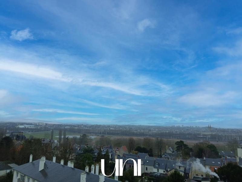 Appartement - 100 m² - 4 pièces